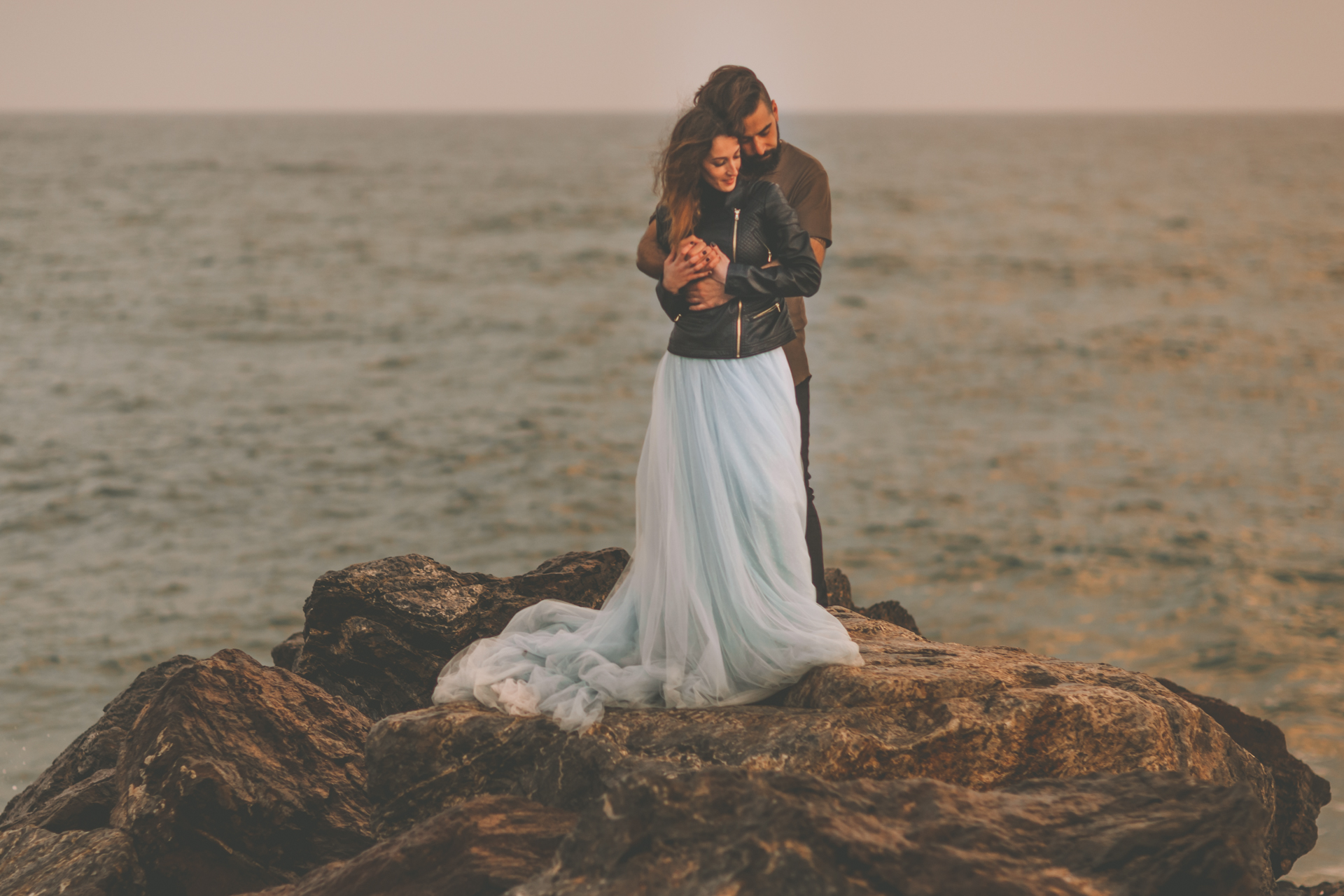 Reportaje de pareja a atardecer