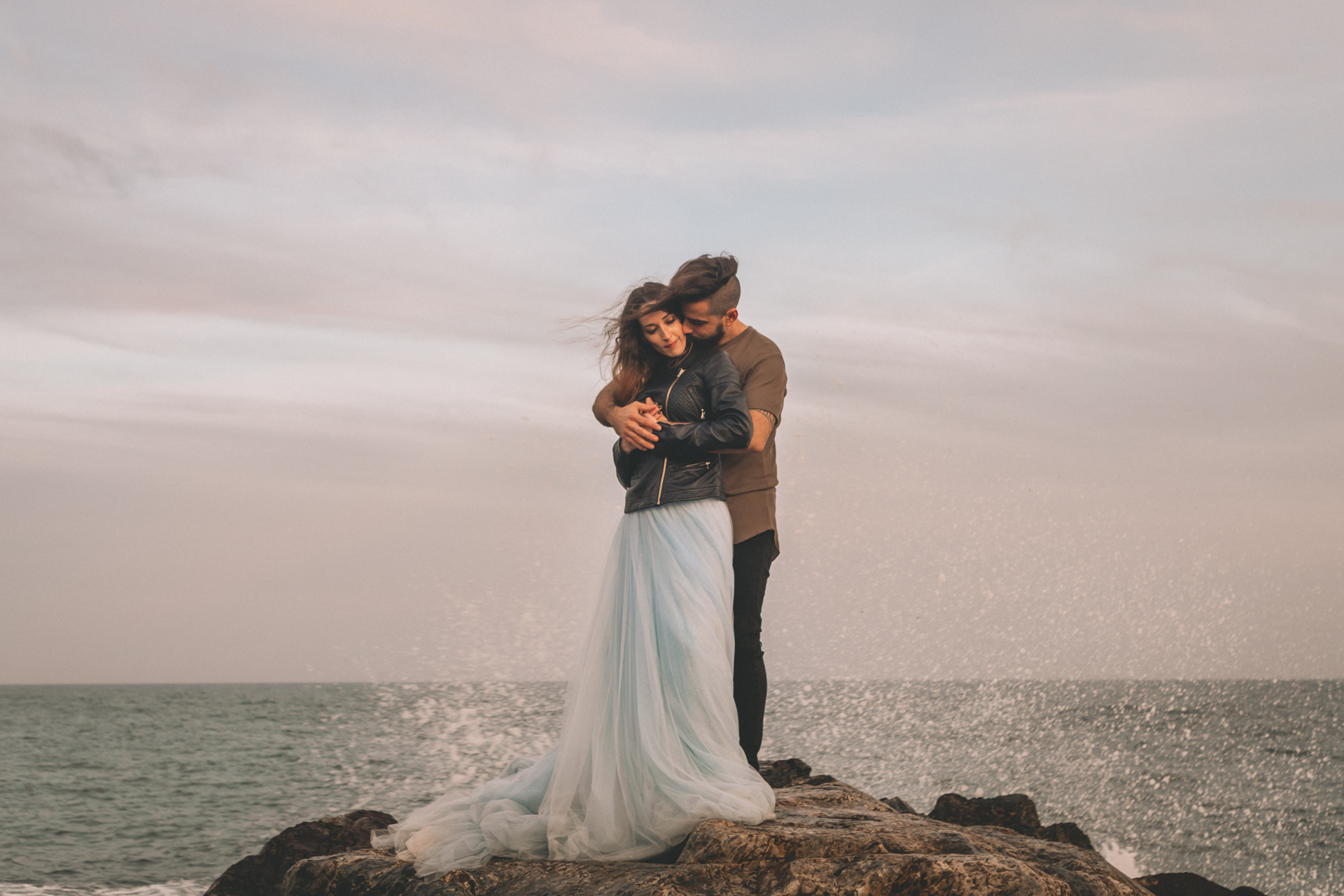 Reportaje de pareja a atardecer